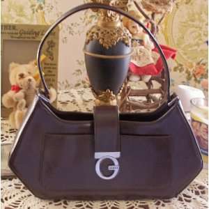    Genuine Guess Handbag ~ Brown Faux Leather: Everything Else